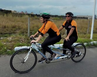 “Olhos Aventureiros”: passeio ciclístico para deficientes visuais acontece neste domingo
