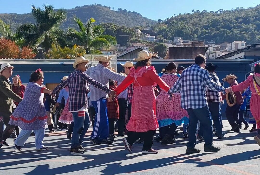 Arraiá da Apae terá quadrilha, comidas típicas e shows