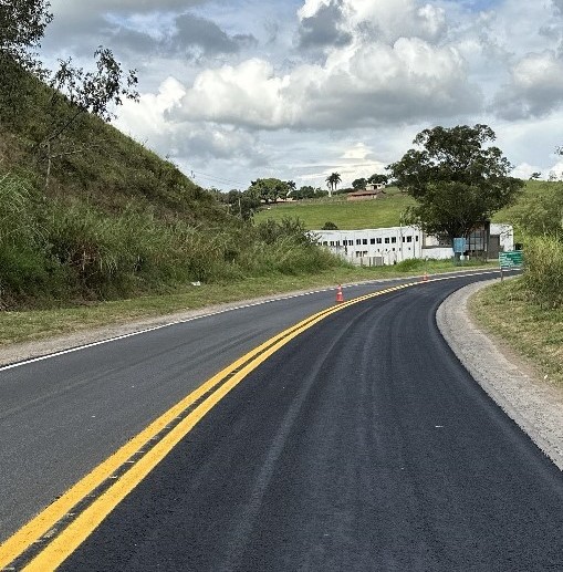 Rodovia de Santa Rita de Caldas continua em manutenção