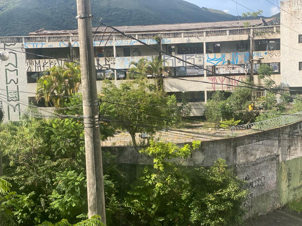 Vereador confronta resposta da prefeitura a respeito do Complexo Santa Cruz