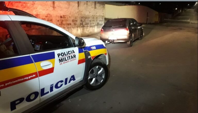 Polícia Militar localiza veículo furtado