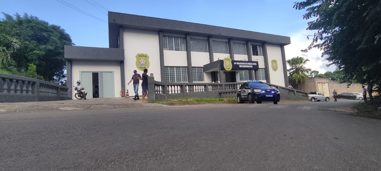 MUZAMBINHO | Homem é preso por furtar sacas de café após morte de cafeicultor