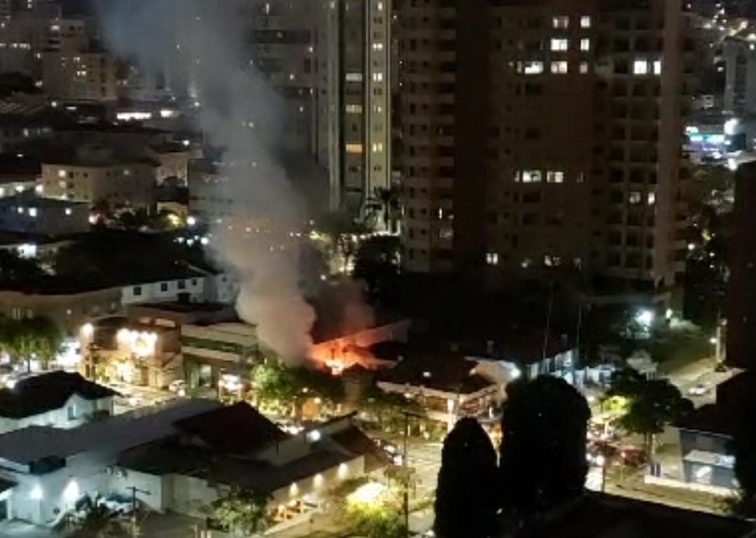 Incêndio em restaurante foi debelado com extintor