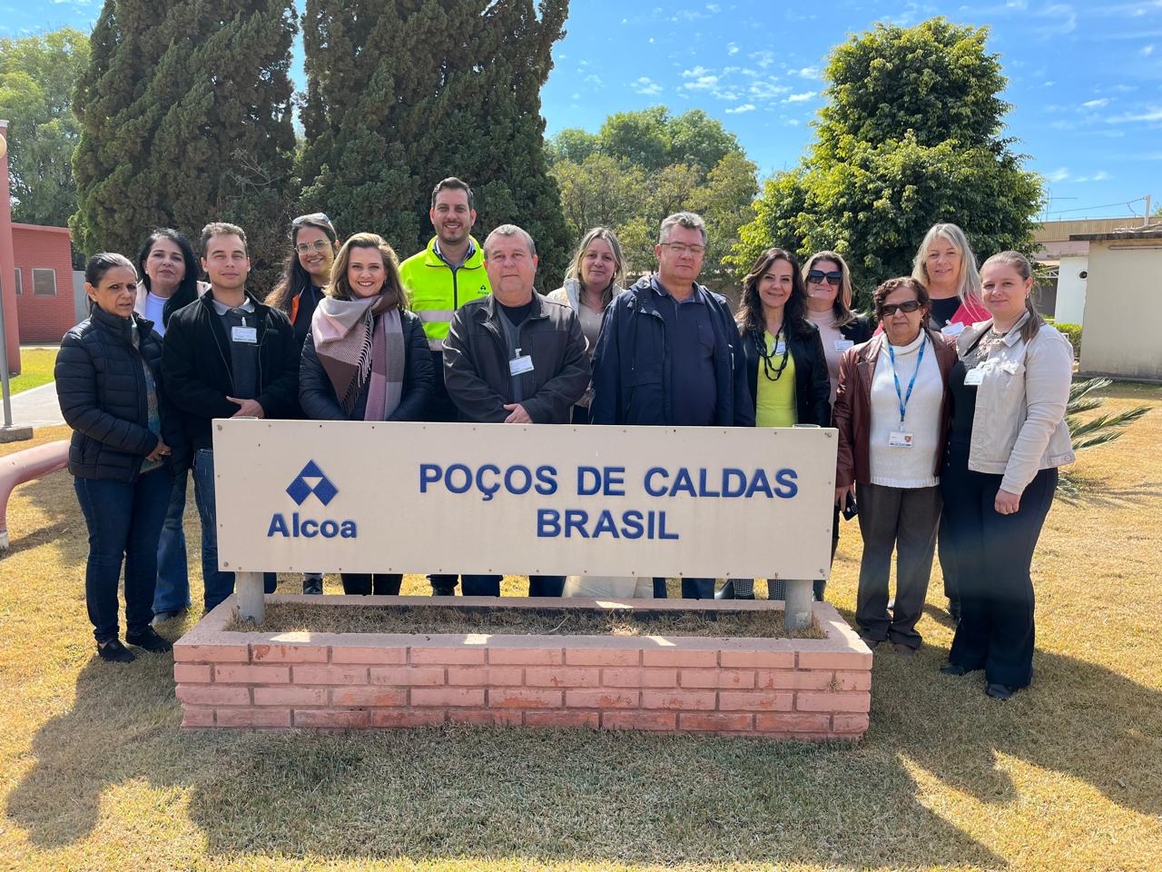 Prefeito de São Sebastião da Grama visita a Alcoa Poços de Caldas