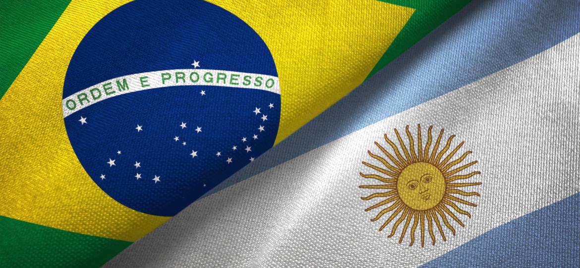 Primeiro jogo de futebol entre Brasil e Argentina completa 40 anos