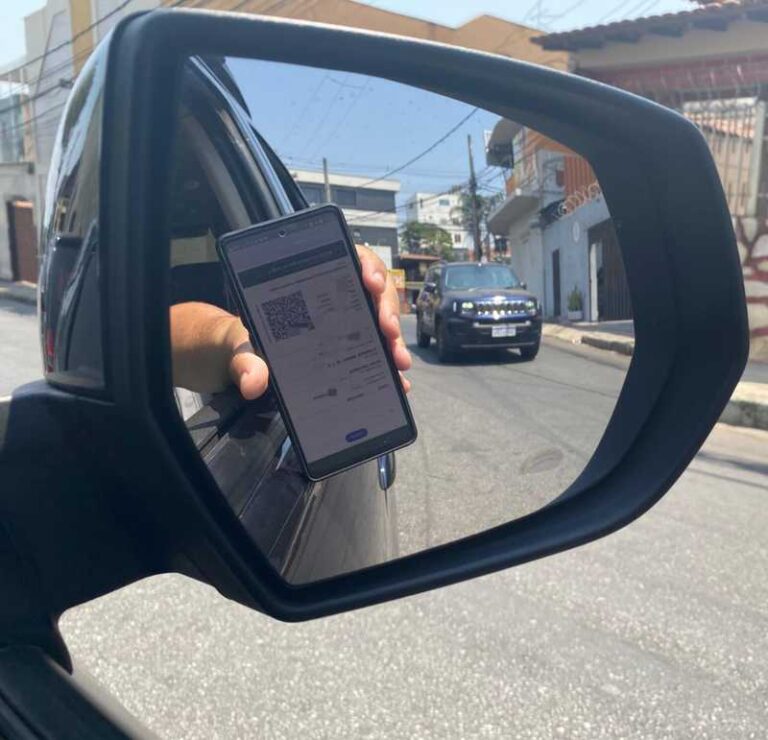 Licenciamento de veículos com placas de final 4, 5 e 6 começa a ser exigido na terça-feira