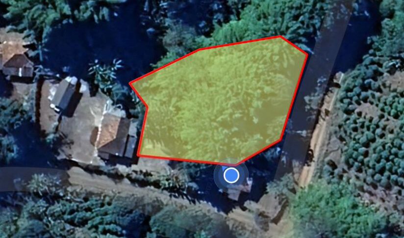 Idoso causa incêndio ao colocar fogo em lixo