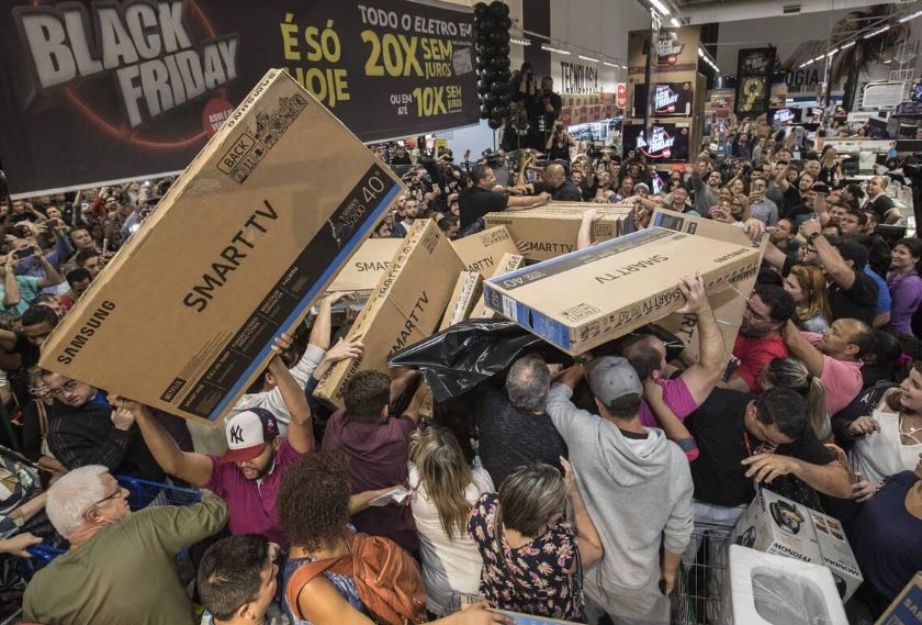 Procon Poços monitora preços antes das promoções da Black Friday