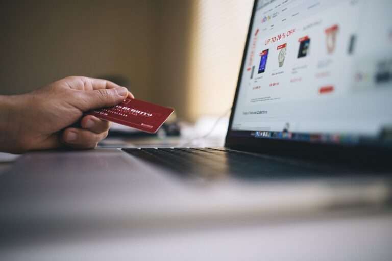 Pesquisa Black Friday: varejistas acreditam que vão faturar mais este ano