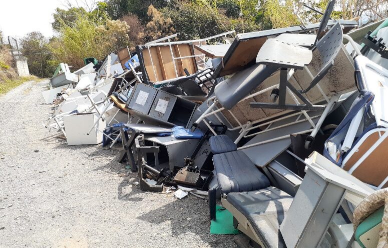 Serra do selado tem se tornado local de descarte irregular de materiais