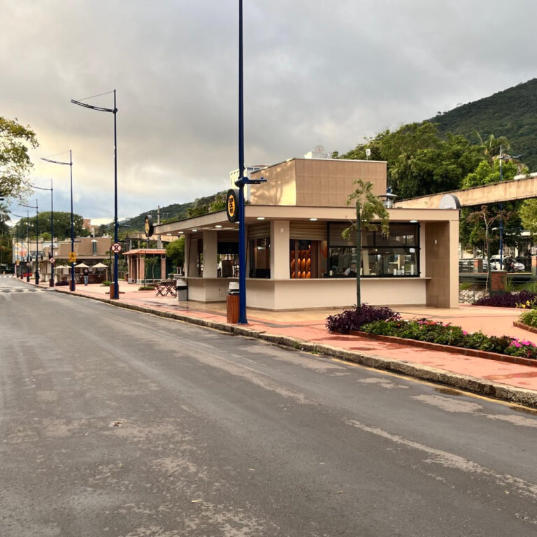 Inauguração da Alameda Poços é adiada devido à chuva em Poços