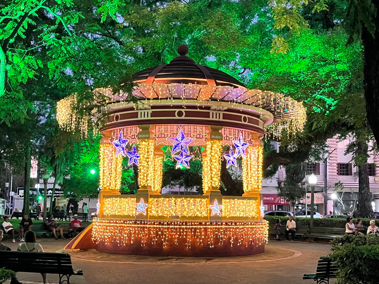 Natal Poços de Luz 2025 receberá investimento de até R$ 1,5 milhão