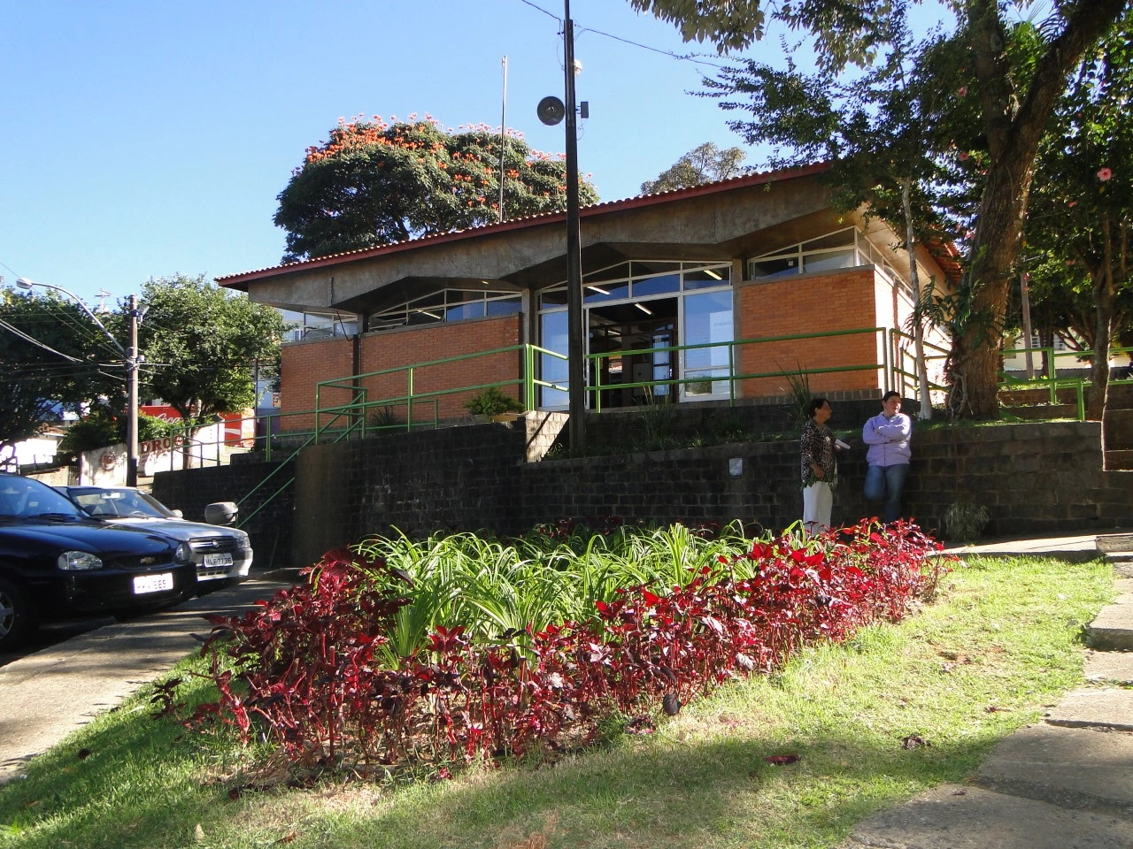 Biblioteca Júlio Bonazzi