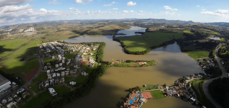 Chuvas elevam nível da represa Bortolan para 111% da capacidade
