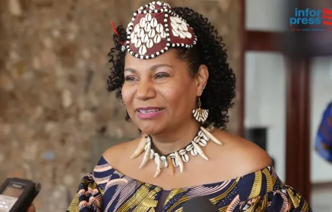 Rainha congolesa terá encontro intercultural com comunidades afro-ancestrais em Poços