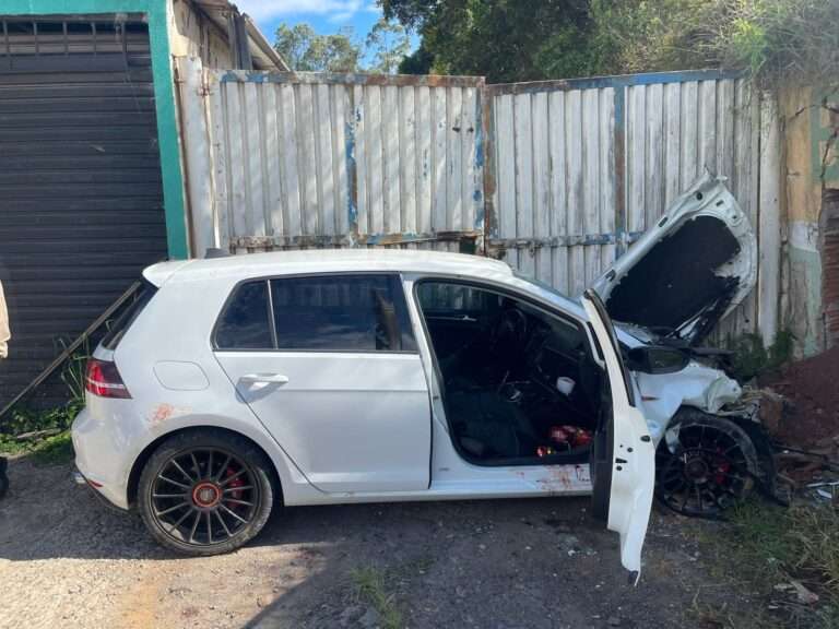 Vítima de acidente recebe alta; outros três seguem internados