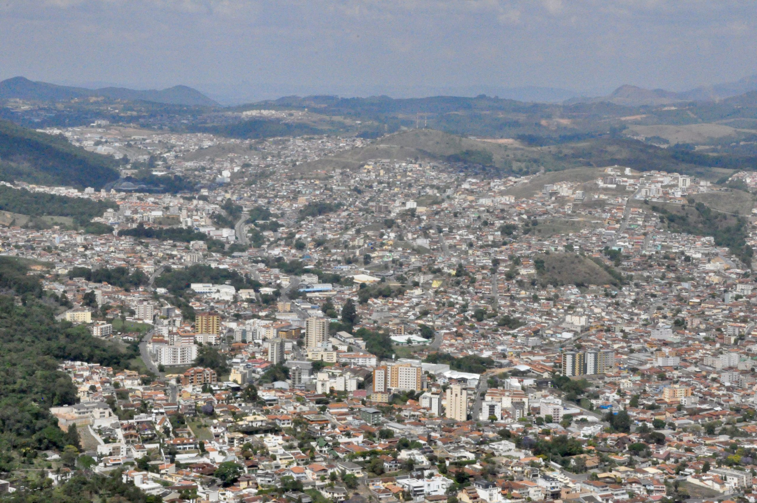 Frio perde força ao longo do mês, mas temperatura não deve subir muito