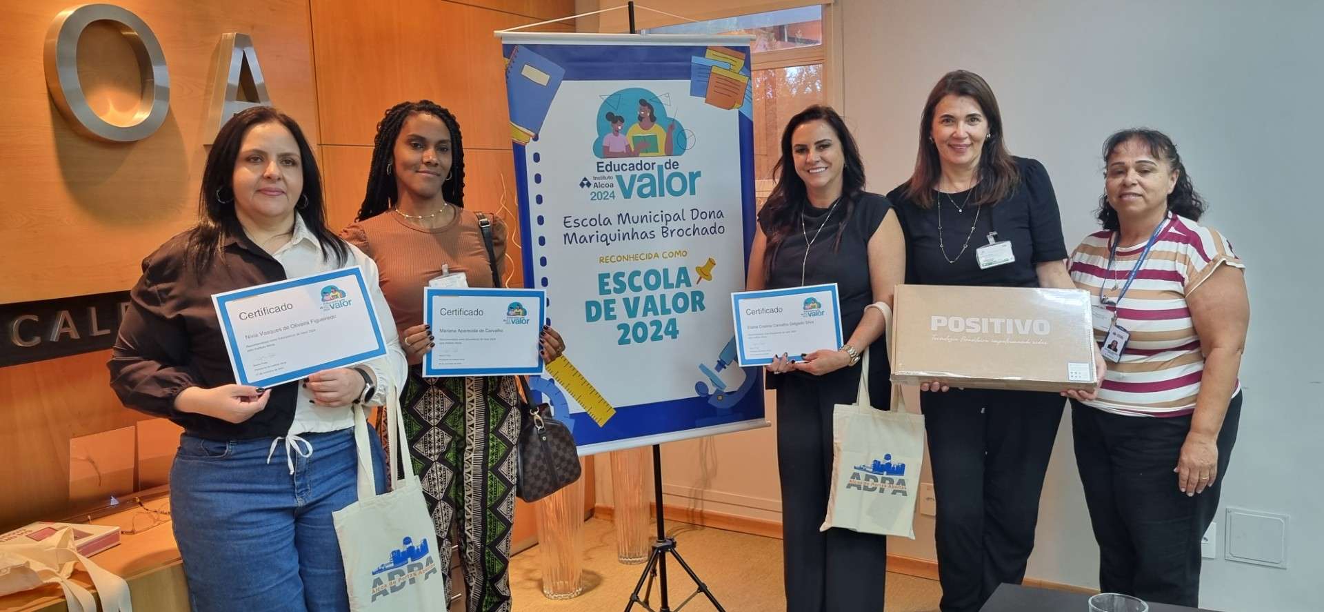 Professoras de Poços são reconhecidas como Educadoras de Valor