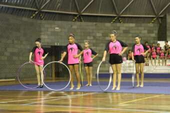 Ginástica rítmica Poços Ativa encerra o ano com festival