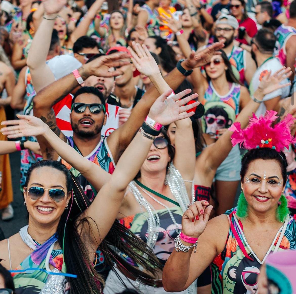 Inscrições para desfile de blocos do carnaval terminam nesta sexta-feira