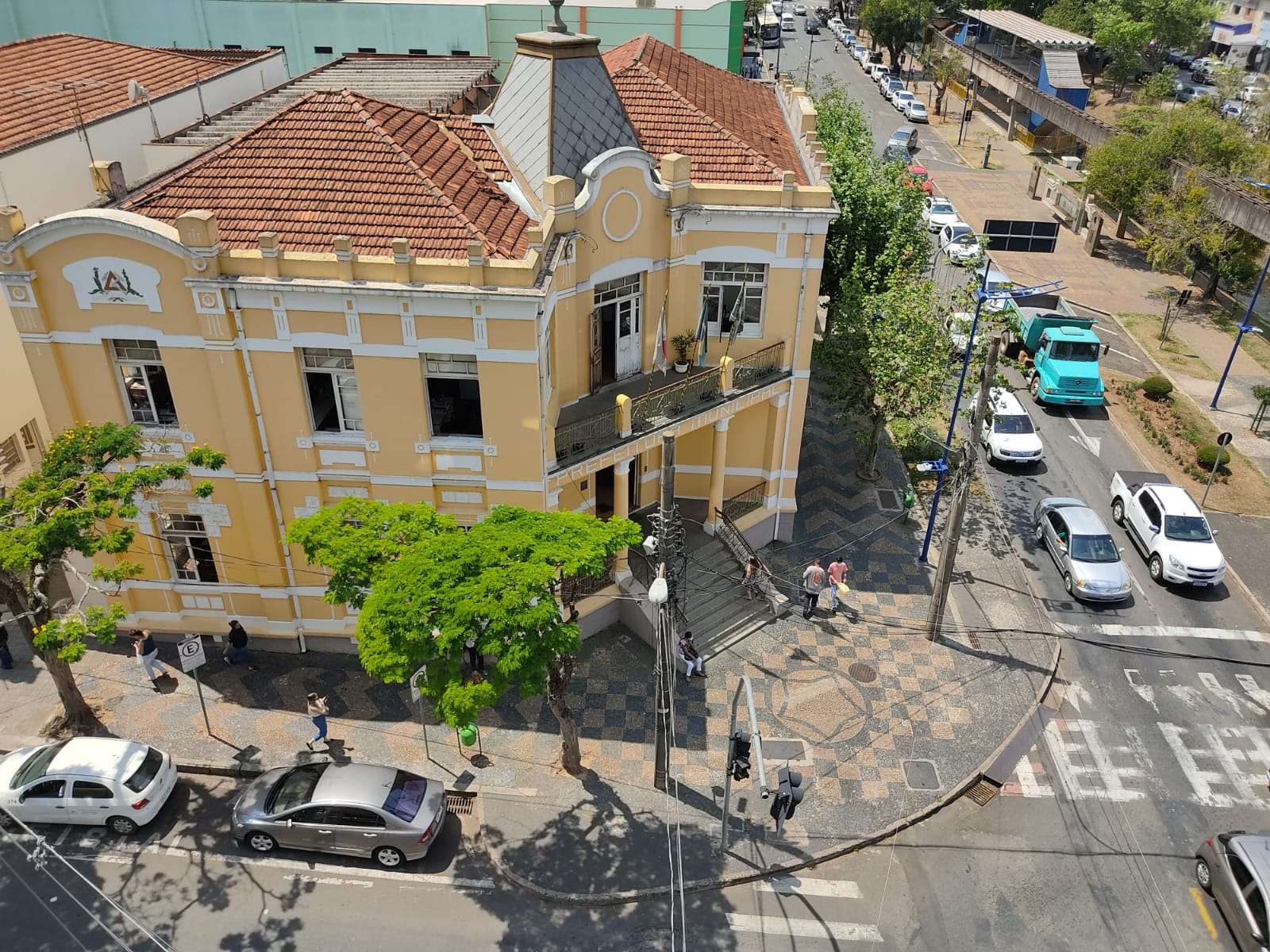 Gabinete do prefeito de Poços é tombado como patrimônio histórico e cultural