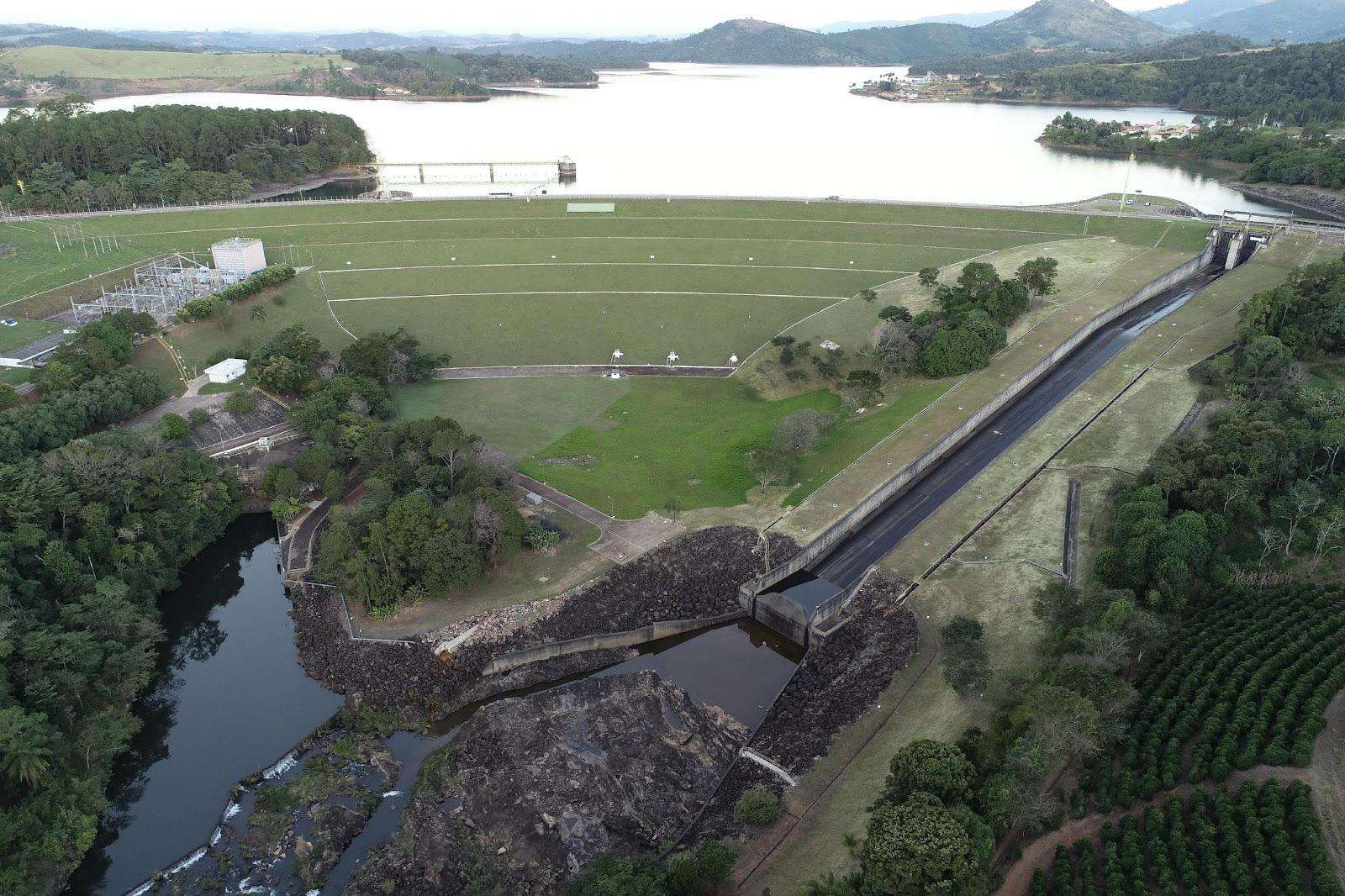 Usina Hidrelétrica de Caconde retoma vazão original após período de estiagem