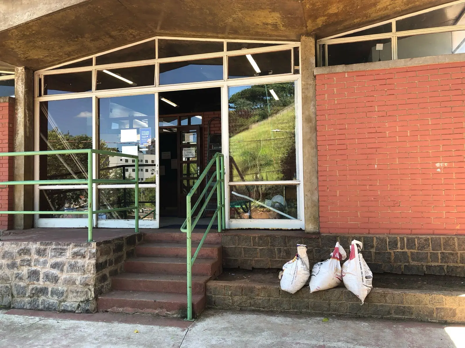 Biblioteca do Monjolinho recebe obras de reparo e manutenção