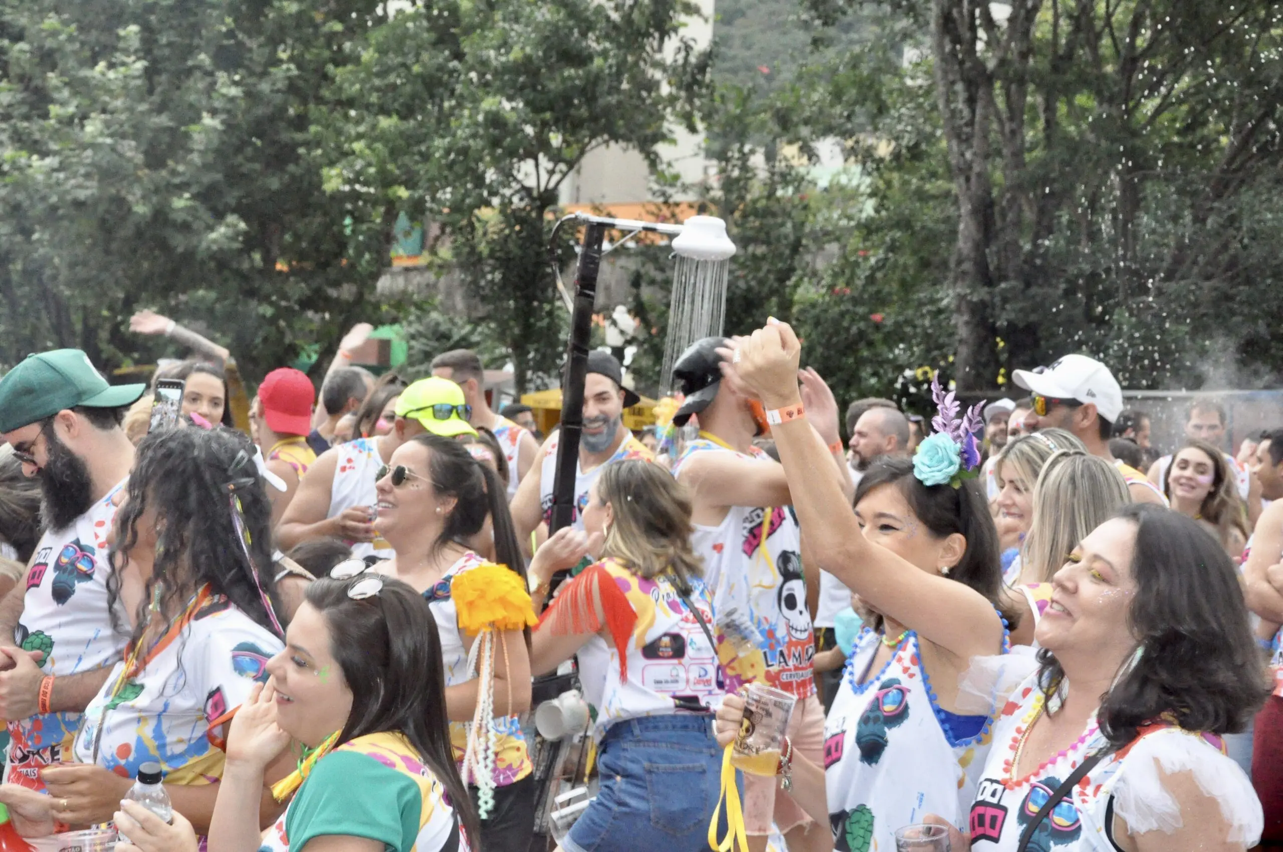 Carnaval de Poços deve movimentar mais de R$ 120 milhões, diz secretário