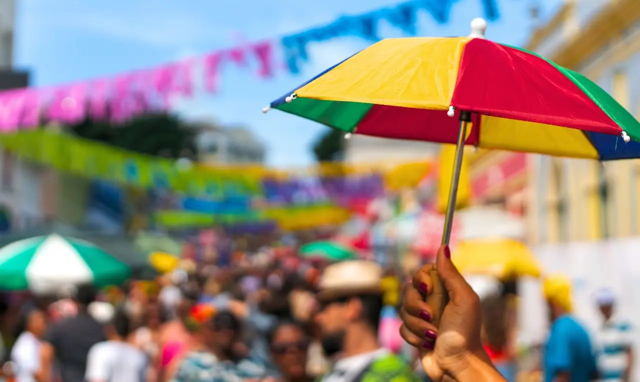 Carnaval promete calor intenso e pouca chuva no Sudeste