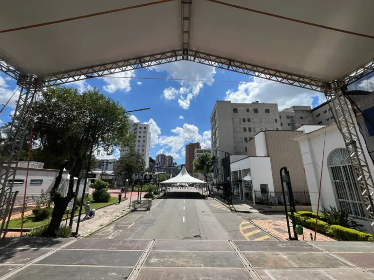 Ruas centrais ficam interditadas para o carnaval; confira