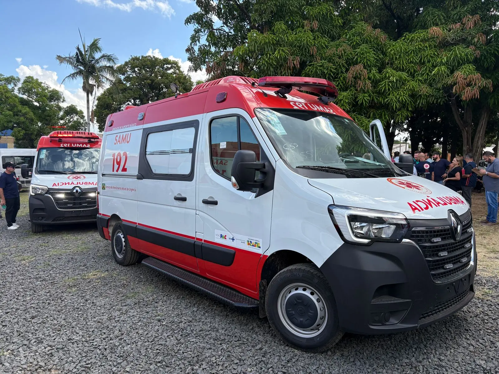 Samu de Poços recebe novas ambulâncias através de programa federal