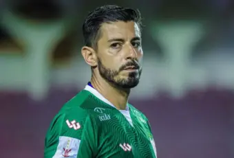 Caldense anuncia jogo-treino e contratação de goleiro