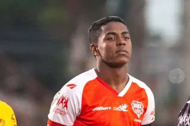 Caldense acerta com o atacante Igor Alves, destaque no Paulistão A4