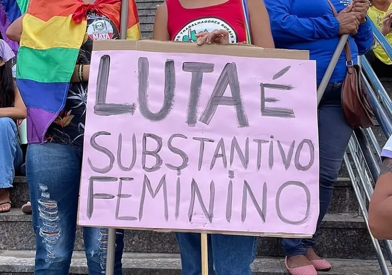 Ato pelo Dia da Mulher em Poços destaca luta das trabalhadoras