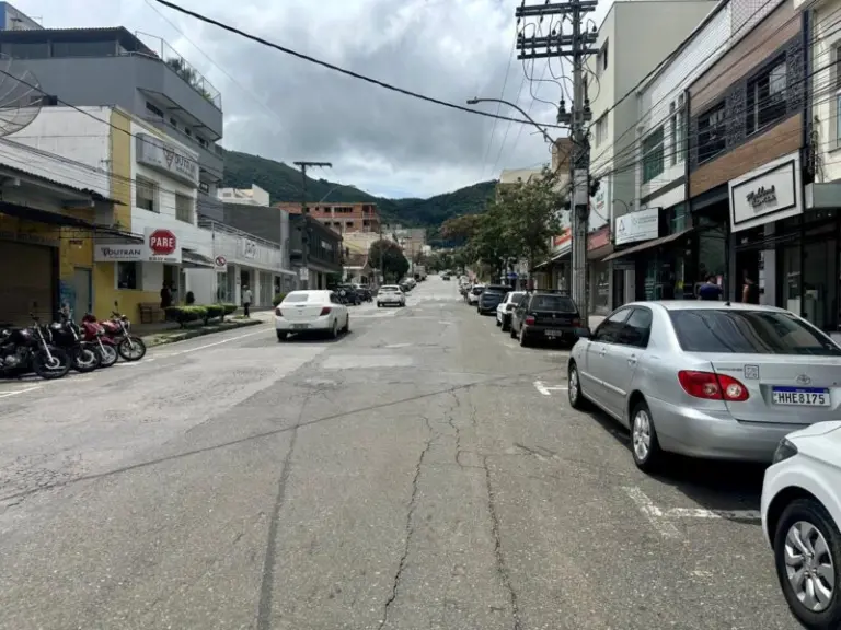 Rua Rio Grande do Sul terá meia pista fechada para obras do Dmae