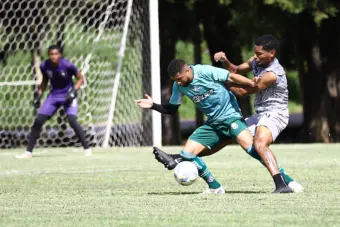 Caldense goleia Villa Real por 6 a 1 no último jogo-treino antes da estreia no Módulo II
