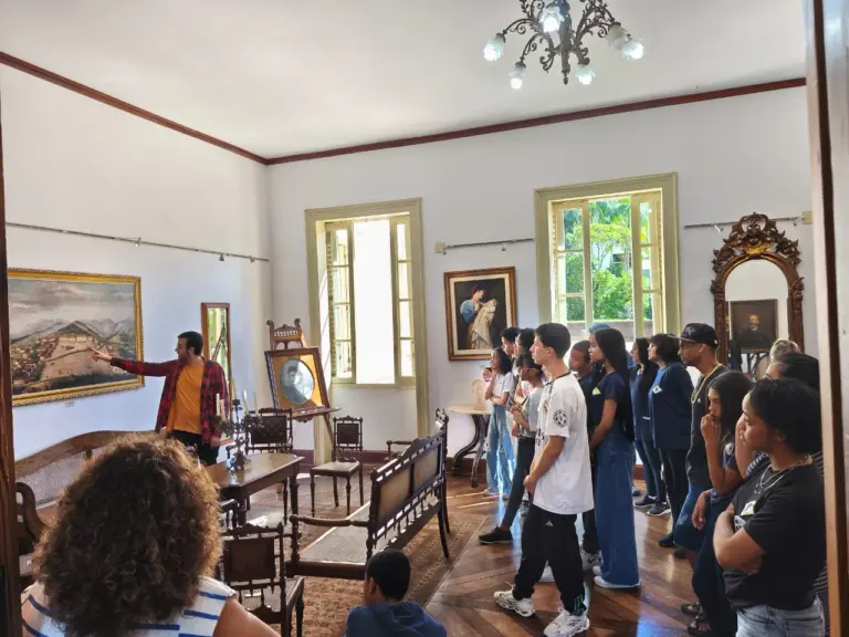 Museu de Poços abre para visitação noturna em abril