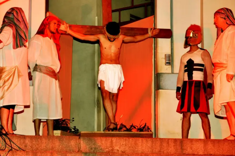 Minas Santa: Poços terá dois espetáculos para celebrar a paixão de Cristo