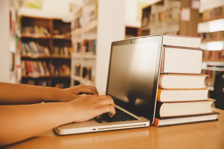 Cesec lança Clube do Livro com encontros virtuais abertos ao público
