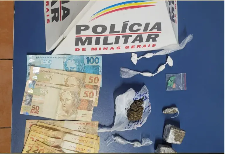 Polícia apreende drogas e prende dois suspeitos no centro de Poços