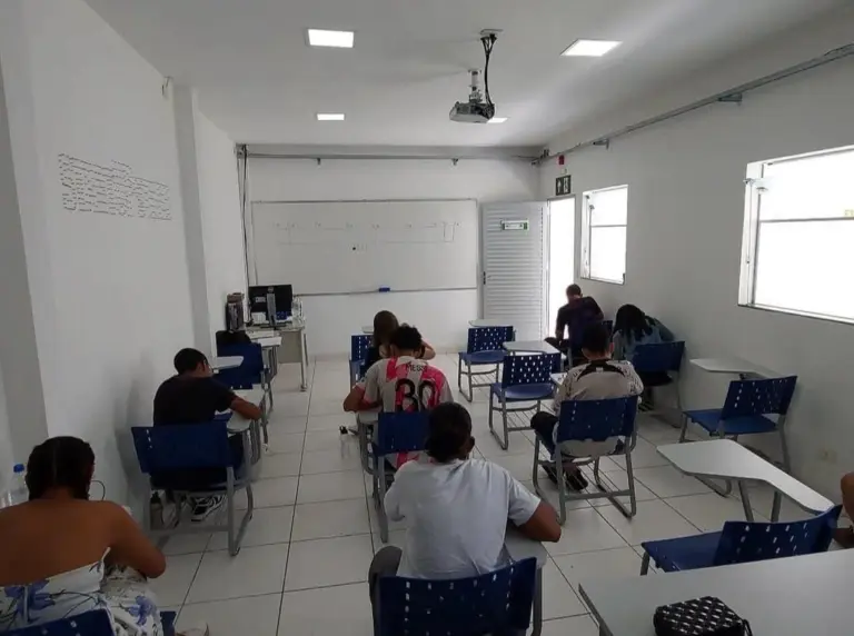 Educafro abre inscrições para pré-vestibulinho em Poços