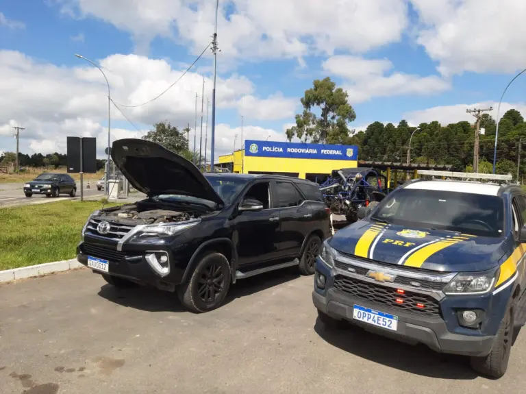PRF prende homem com veículo de luxo clonado na BR-146