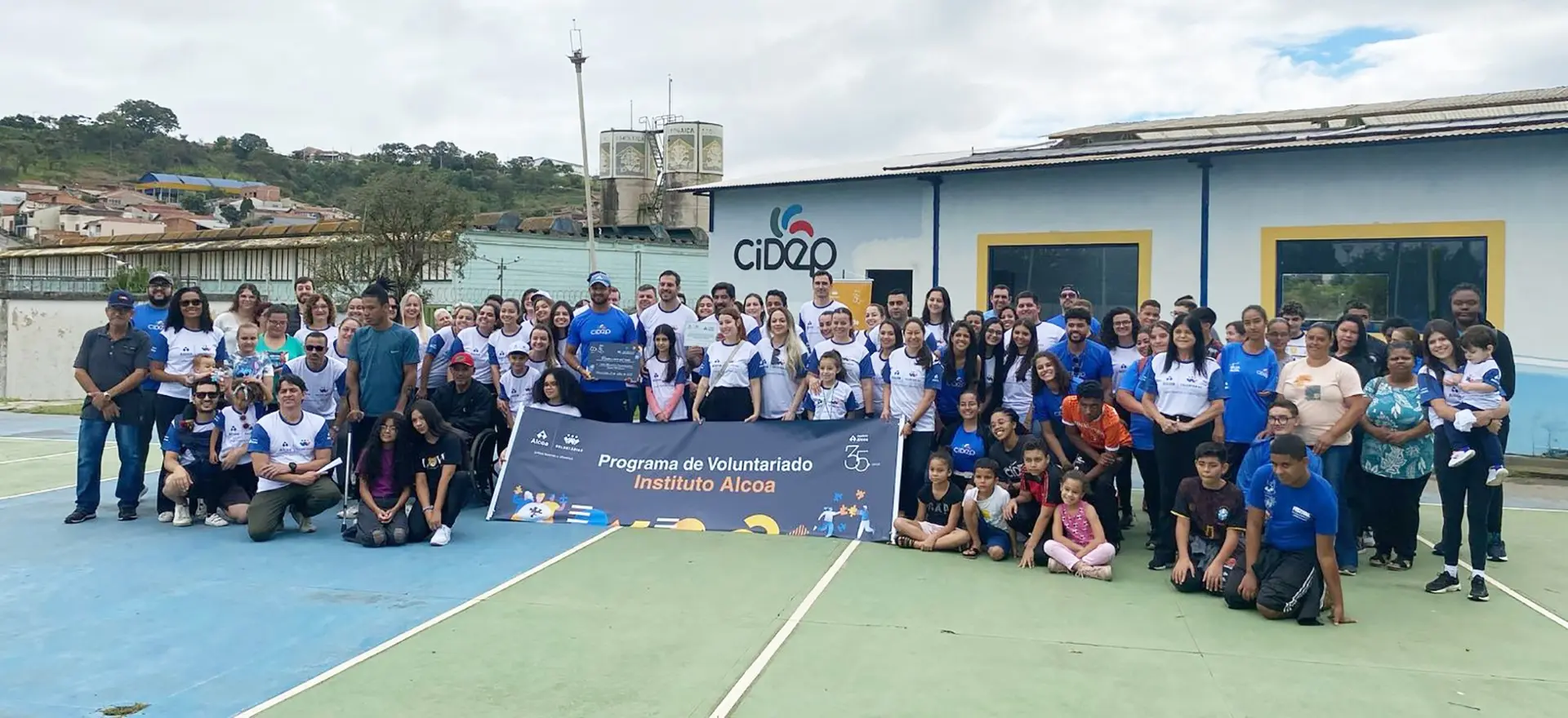 Ação comunitária em Poços marca comemoração aos 35 anos do Instituto Alcoa