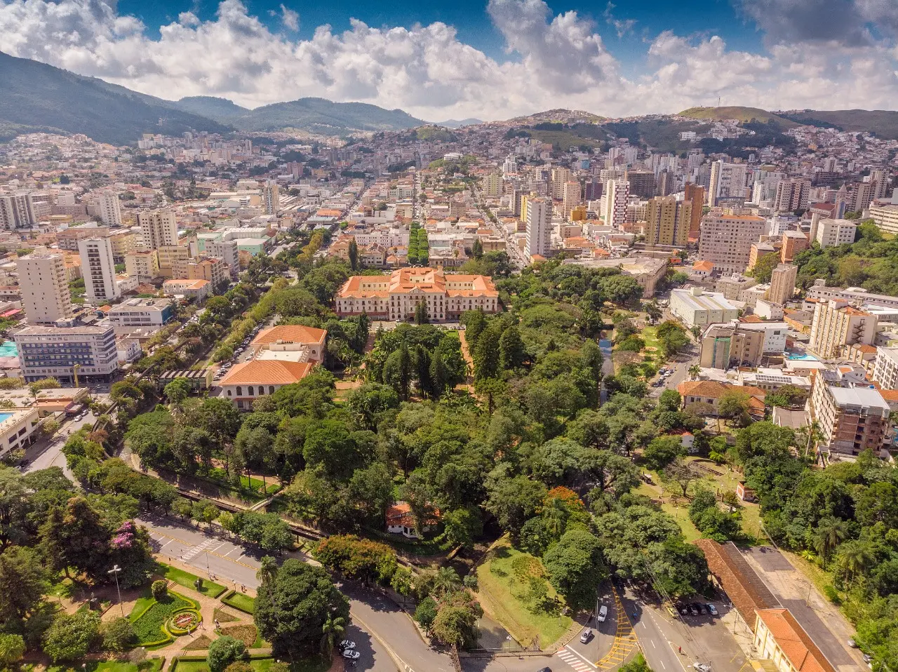 Poços de Caldas lidera ranking de desenvolvimento socioeconômico em Minas Gerais