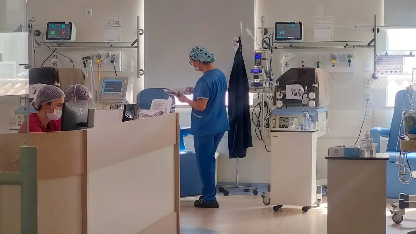 Internações por bronquiolite crescem 317% em Poços; Secretaria registra aumento de casos graves