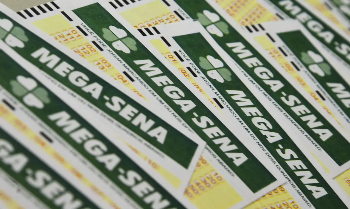 Mega-Sena acumula novamente e prêmio vai para R$ 45 milhões