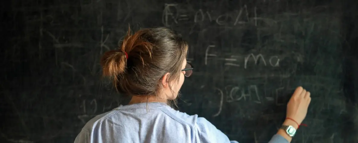Professores de escolas particulares de Poços podem entrar em greve