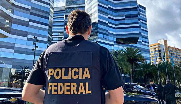 Em maio, Polícia Federal bate recorde ao capturar 1.351 criminosos foragidos