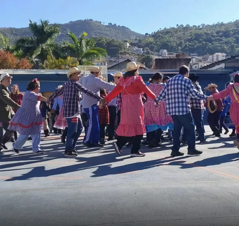 Tradicional festa junina da Apae tem início nesta sexta-feira em Poços