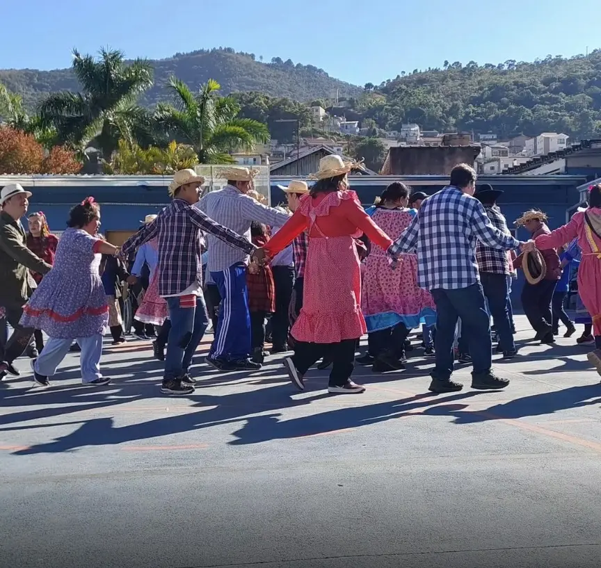 Tradicional festa junina da Apae tem início nesta sexta-feira em Poços